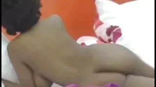 Aastal riietusruumi guy fucks vene tibu tuss ja cum kohta pubes