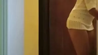 Tüdruk imeb mees big cock ja muutub tema tuss keppis erinevate kujutab