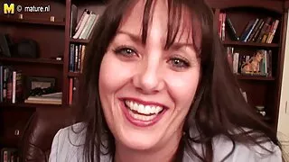 MILF-Vana Naine Imeda peenist, et native poeg