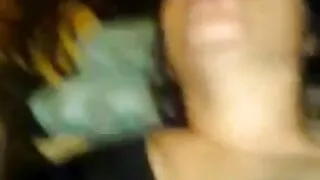 Kaks noort tüdrukut Esimese Kurat üksteist ja siis Mustad
