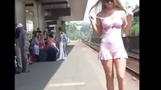 Grupi Seksi korter Blond Ja Brünett