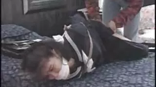 Vene tüdruk andis kaks isast Tuss Ja Perse