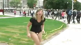 Vene naine rahul Ameerika tootja õrn suhu ja anal fucking diivanil