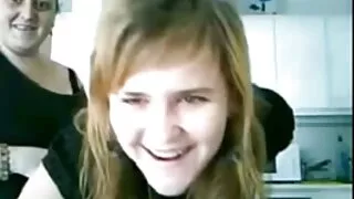 Blond tuli uue tee voodis ja ilusti loobunud mees